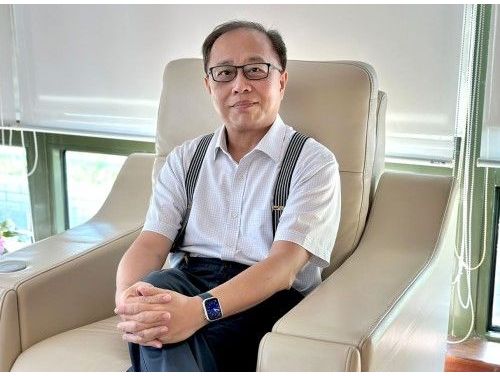 香港教育大學圖書館館長——鄭保瑛推薦國際議題好書